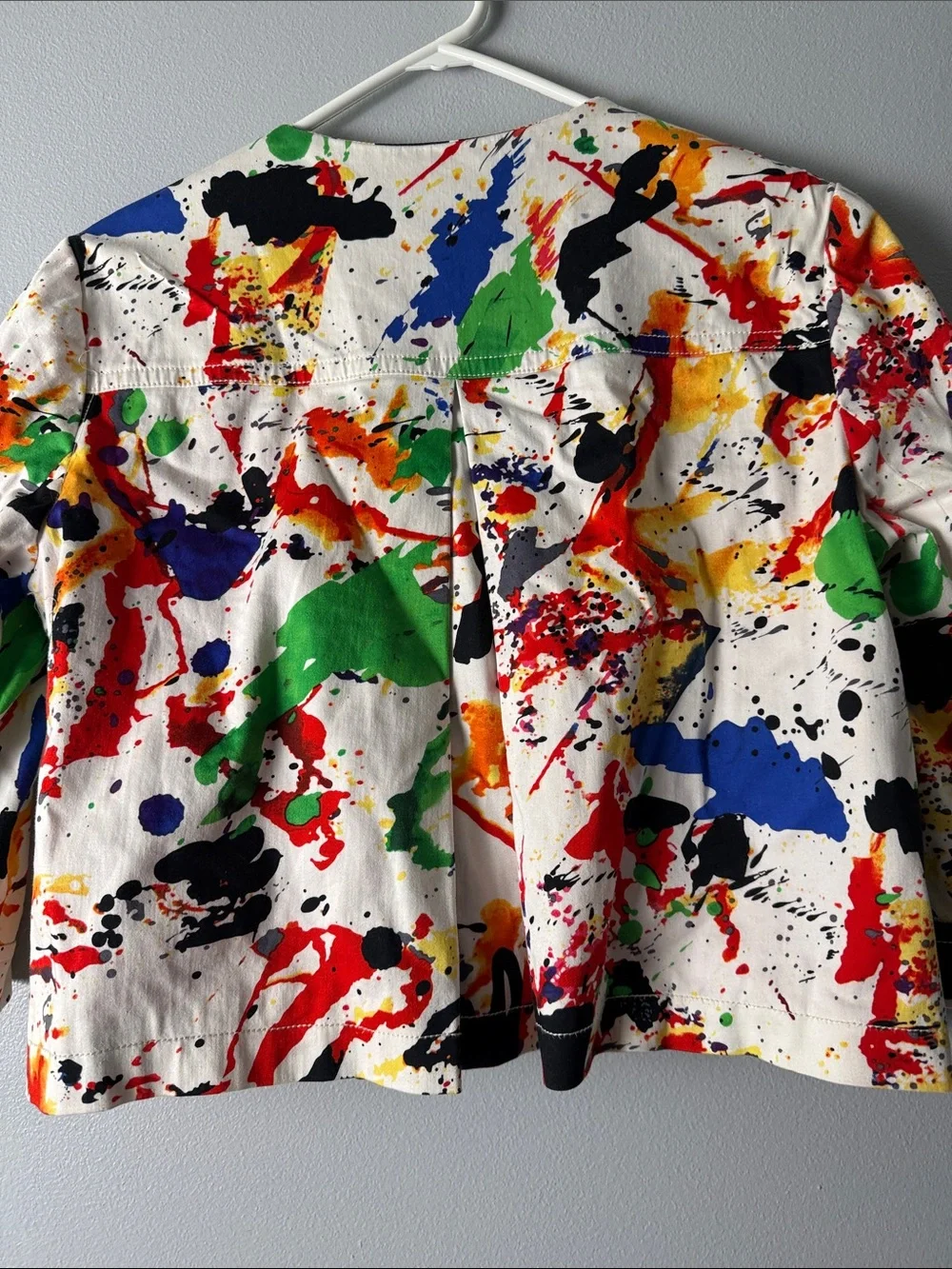 Muse White Cropped Blazer with Multicolor Paint-Splash Print - Picture 7 of 10